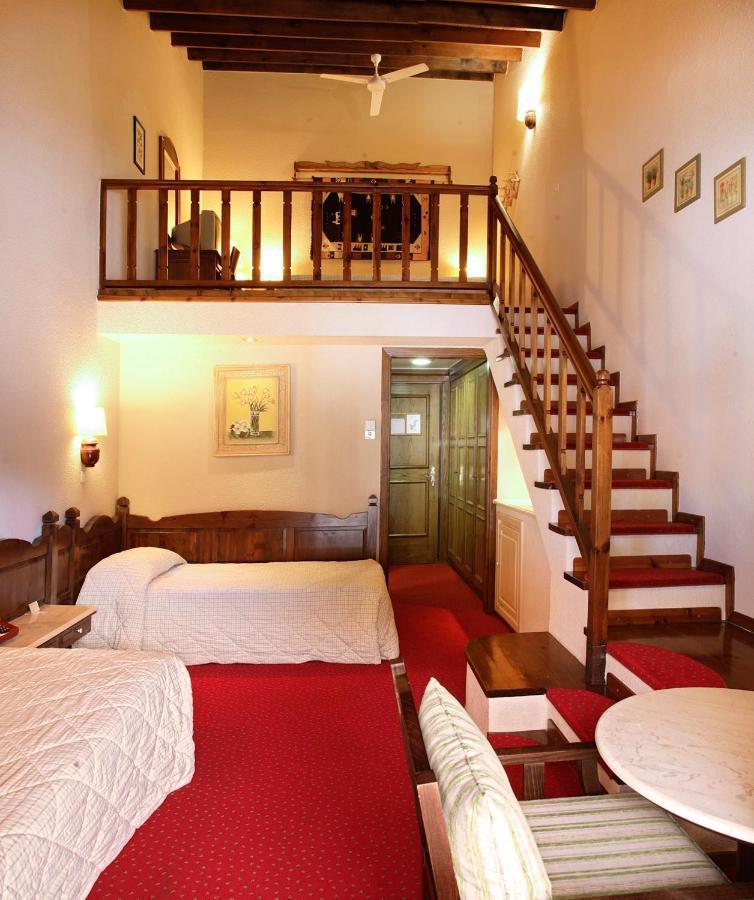 Hotel Spa Montana Karpenisi Bagian luar foto