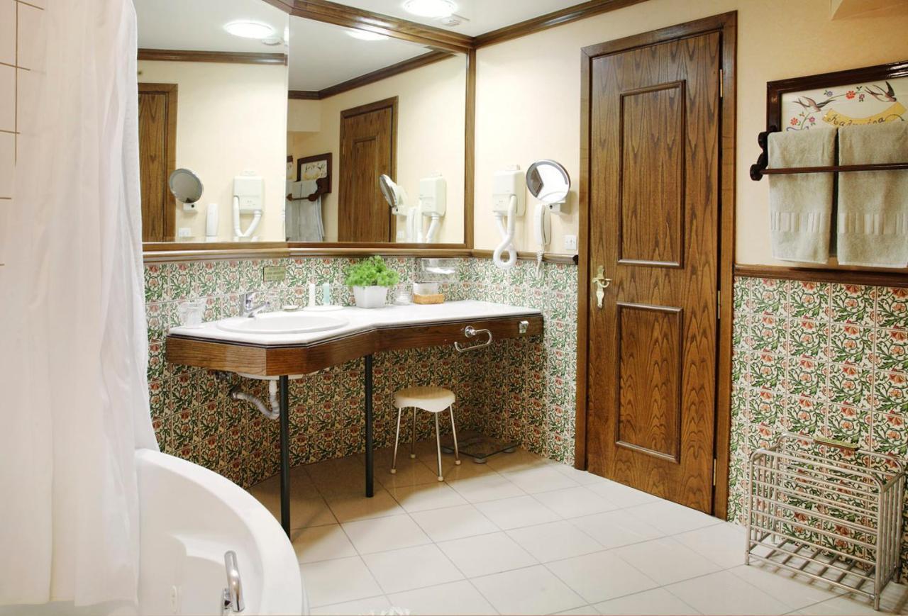 Hotel Spa Montana Karpenisi Bagian luar foto